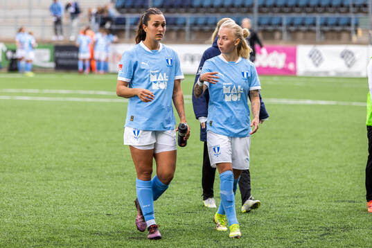 Malmö FFs Isabella D'Aquila och Nathalie Hoff Persson