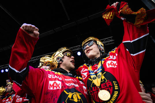 Luleås assisterande tränare Antti Alamäki och Oskari