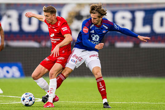 Emil Kornvig of Brann and Mees Rijks of Vålerenga