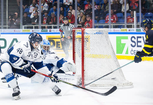 Marcus Sörensen of Sweden scores the 1-1 goal behind Juuse