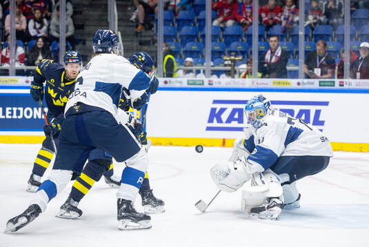 Juuse Saros of Finland