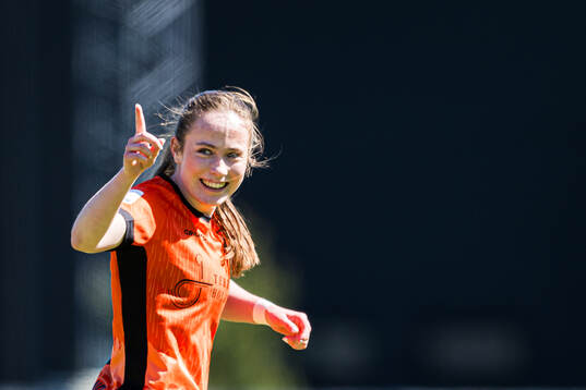 Sarah Haaland of Åsane celebrates