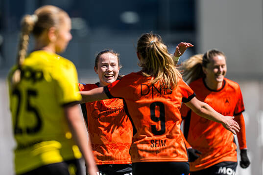 Sarah Haaland of Åsane celebrates