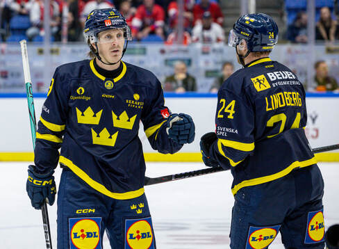 Marcus Sörensen and Oscar Lindberg of Sweden