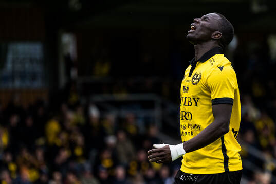 Mjällbys Abdoulie Manneh deppar