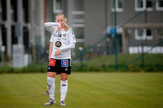 Örebro SKs Alva Hed deppar