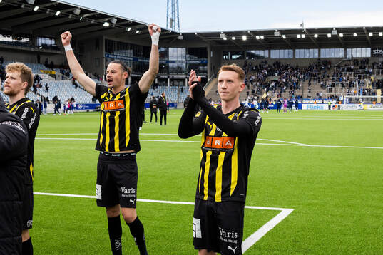 Häckens Julius Lindberg jublar
