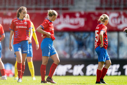 Helsingborgs Emma Sternberg deppar och Ebba Berg