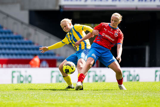 Eskilsminnes Veronika Henriksson och Helsingborgs Cornelia