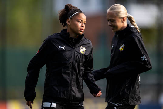 Häckens Felicia Schröder
