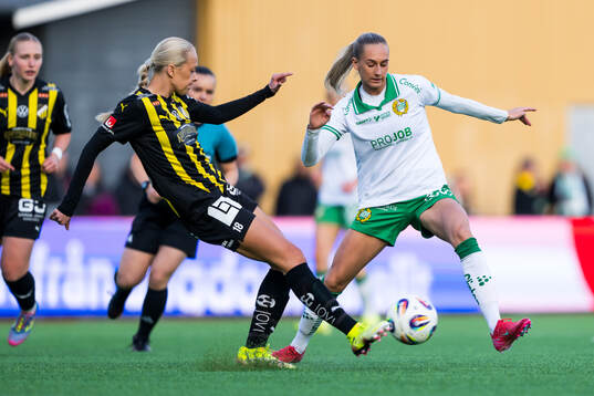 Häckens Lisa Löwing och Hammarbys Ellen Wangerheim