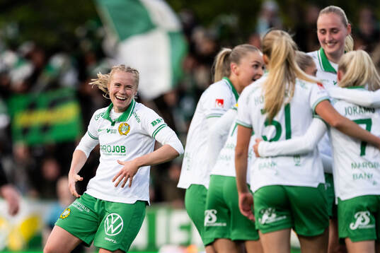 Hammarbys Julie Blakstad jublar