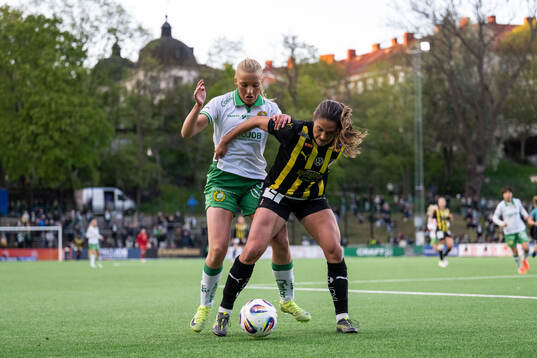 Hammarbys Smilla Holmberg och Häckens Mary Caroline
