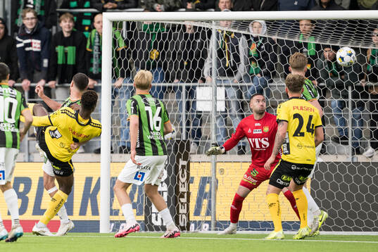 Elfsborgs Terry Yegbe gör 2-0