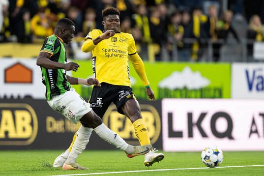 GAISs Ibrahim Diabate och Elfsborgs Terry Yegbe