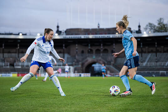 IFK Norrköpings Maja Regnås Valcic och Djurgårdens Mimmi