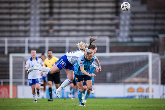 IFK Norrköpings Maja Regnås Valcic och Djurgårdens Mimmi