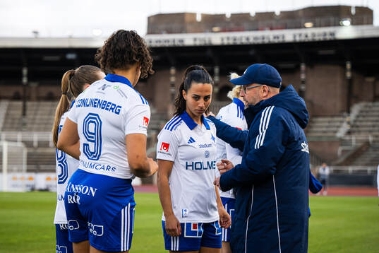 IFK Norrköpings Vesna Milivojevic och tränare Stellan