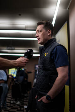 Sam Hallam, head coach of the Swedish men's national ice