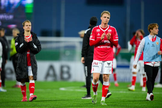 Kalmars Sivert Engh Øverby deppar