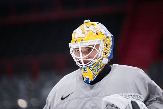 Goalkeeper Arvid Söderblom of Sweden at a practice session