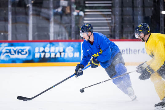 Lucas Raymond of Sweden at a practice session