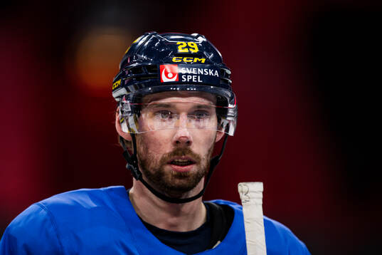Marcus Pettersson of Sweden at a practice session