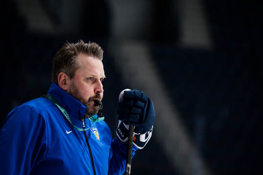 Head coach Antti Pennanen of Finland at a practice session