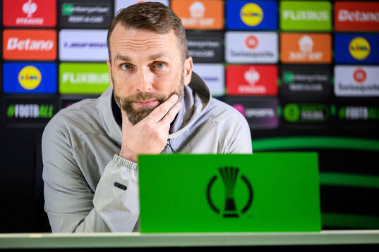 Head coach Jani Honkavaara of Djurgården