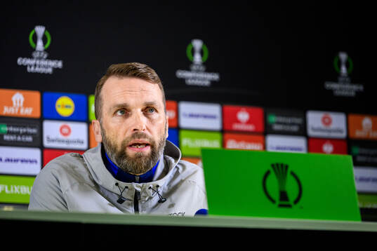 Head coach Jani Honkavaara of Djurgården