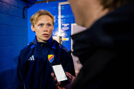 Tobias Gulliksen of Djurgården is being interviewed