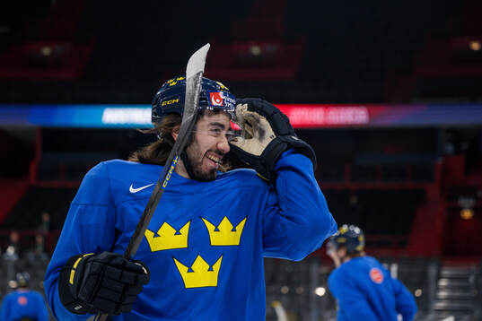 Mika Zibanejad of Sweden at a practice session