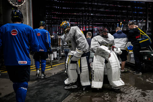 Goaltender Samuel Ersson and goaltender Jacob Markström of