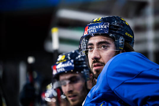 Mika Zibanejad of Sweden at a practice session
