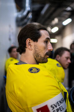 Filip Forsberg of Sweden awaits the IIHF studio