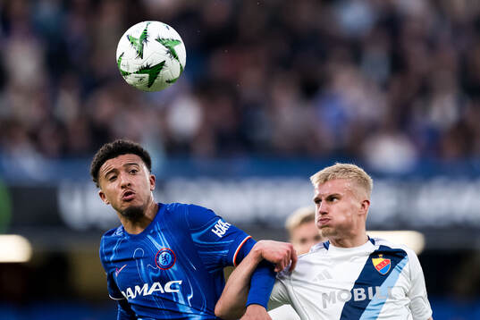 Jadon Sancho of Chelsea and Viktor Bergh of Djurgården
