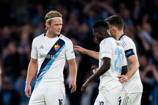 Tobias Gulliksen of Djurgården looks dejected