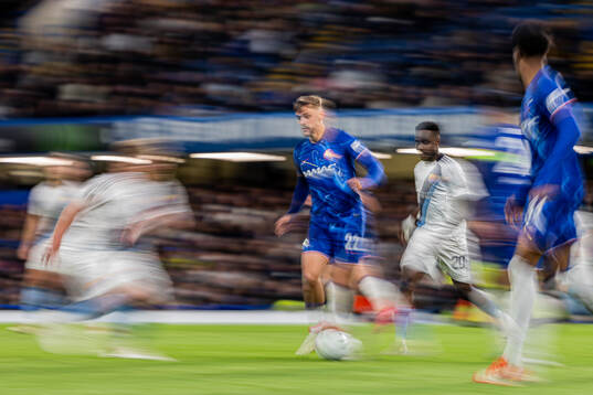 Kiernan Dewsbury-Hall of Chelsea and Tokmac Nguen of