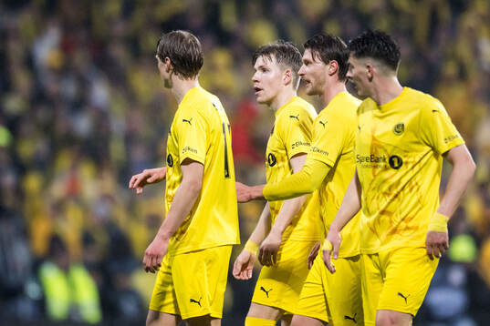 Jens Petter Hauge and Kasper Høgh of Bodø/Glimt