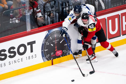 Hannes Björninen of Finland and Clemens Unterweger of