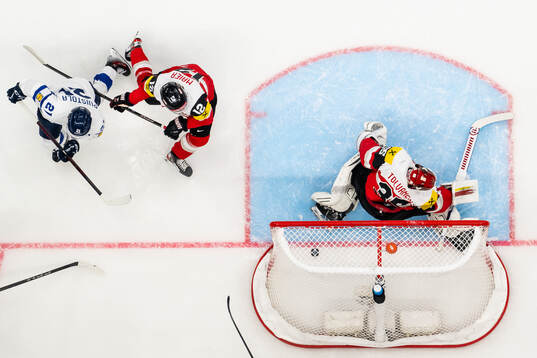 250504 Patrik Puistola of Finland scores 0-1 behind David