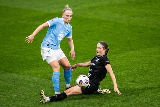 Malmö FFs Tuva Skoog och Alingsås Tove Lorén