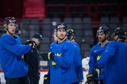 Mikael Backlund of Sweden at a practice session