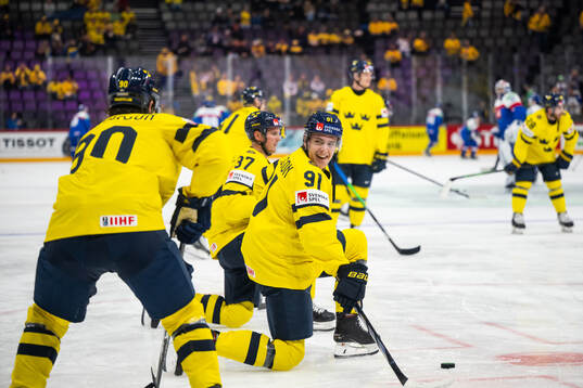 Leo Carlsson of Sweden