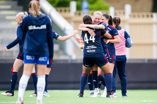 Rosengårds Jo-Anne Agbor Tataw Cronquist och Emilia