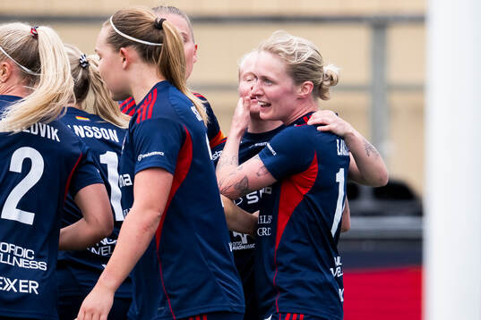 Rosengårds Emilia Larsson jublar