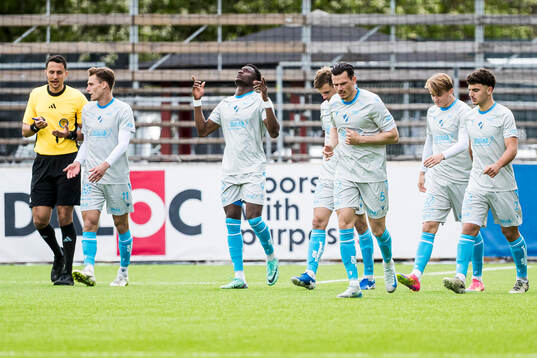 Halmstads Yannick Agnero jublar