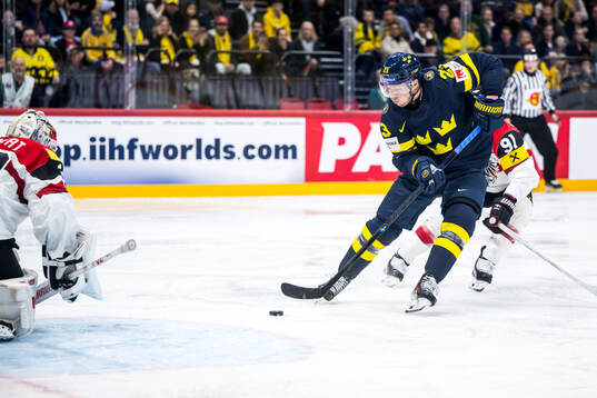 Lucas Raymond of Sweden