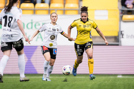 Örebro SKs Nora Törngren och Elfsborgs Jennifer Brinck