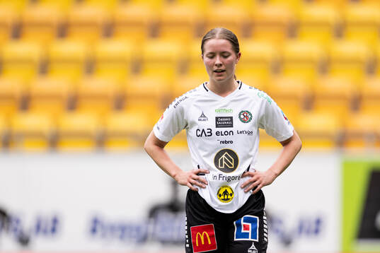 Örebro SKs Sofia Vesterlund deppar